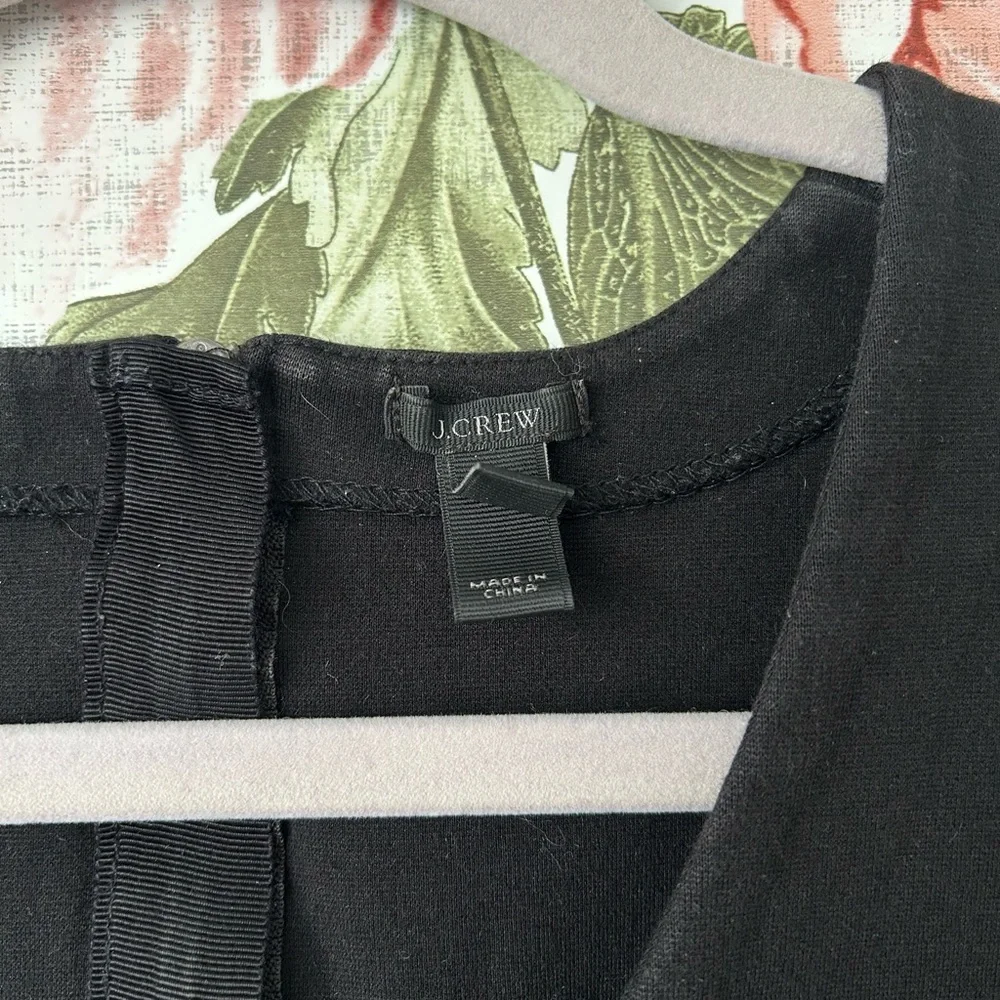 J Crew Women's V-Neck Blouse XS